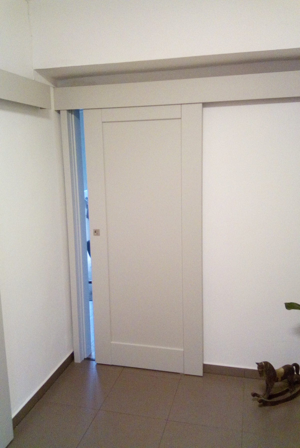 Posuvné dveře na zeď VASCO DOORS - BJ Krupka